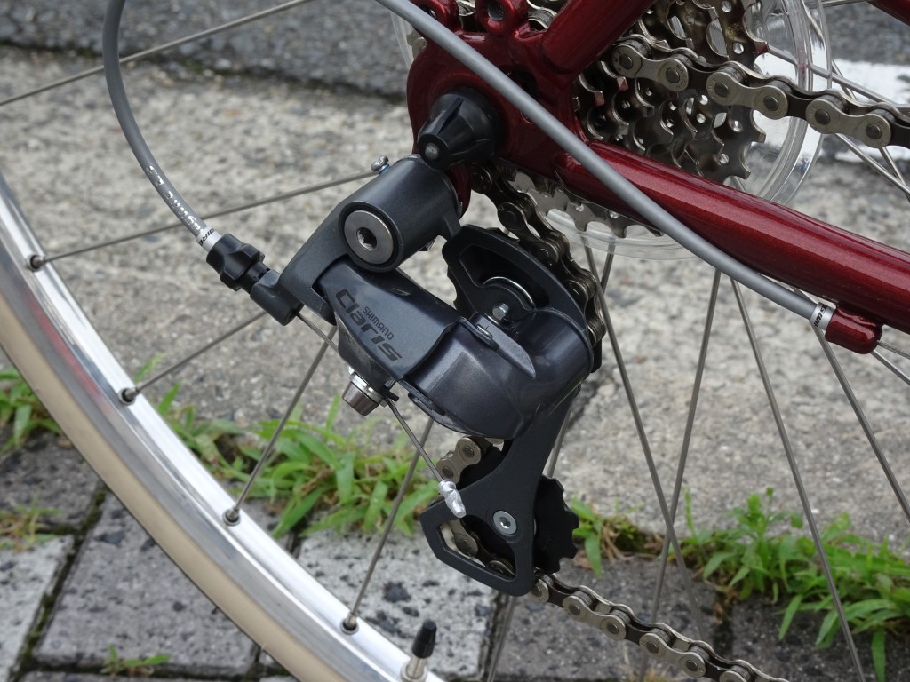 自転車のタイヤに付属しているビニールカッター