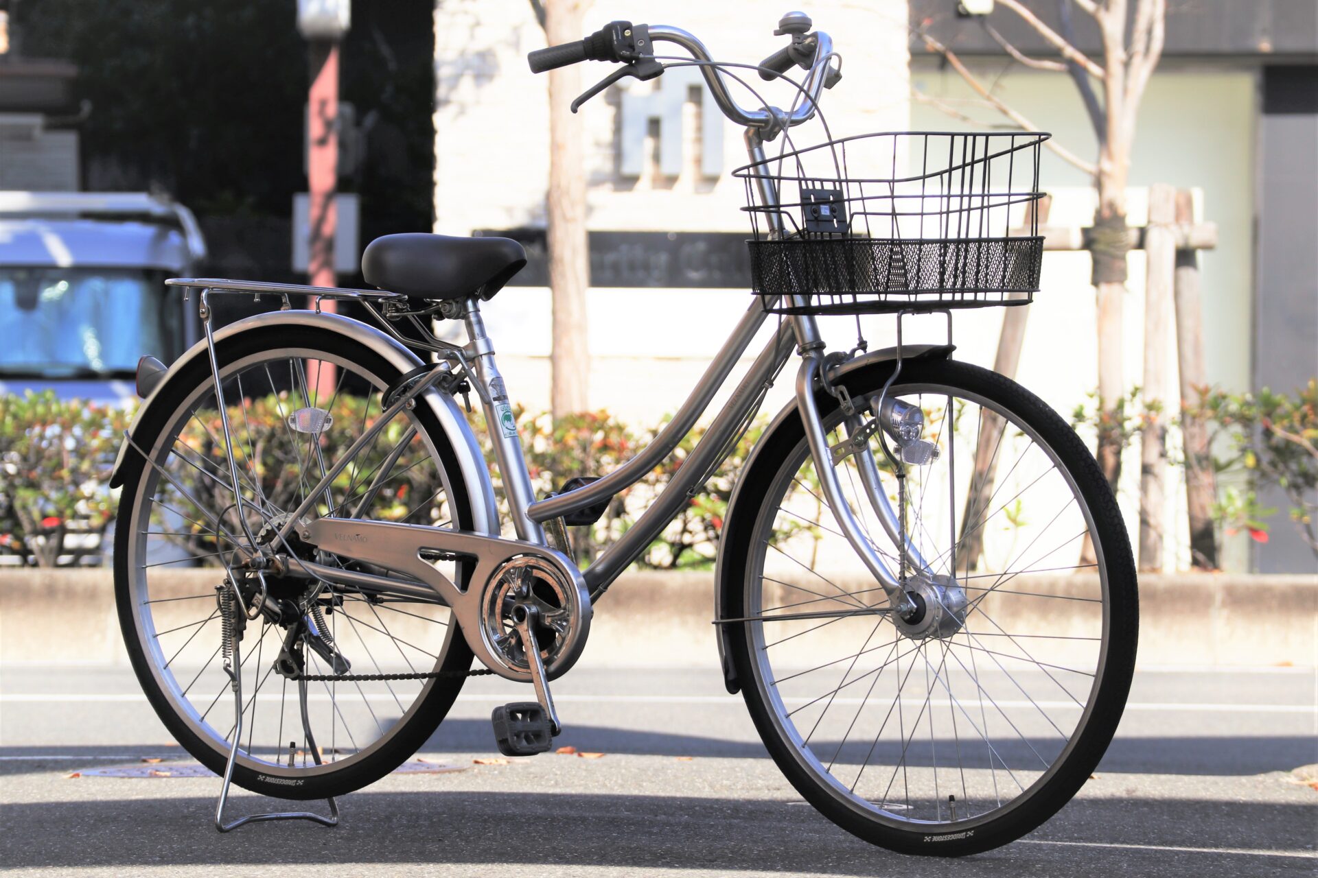 三軒茶屋 自転車リム交換 価格