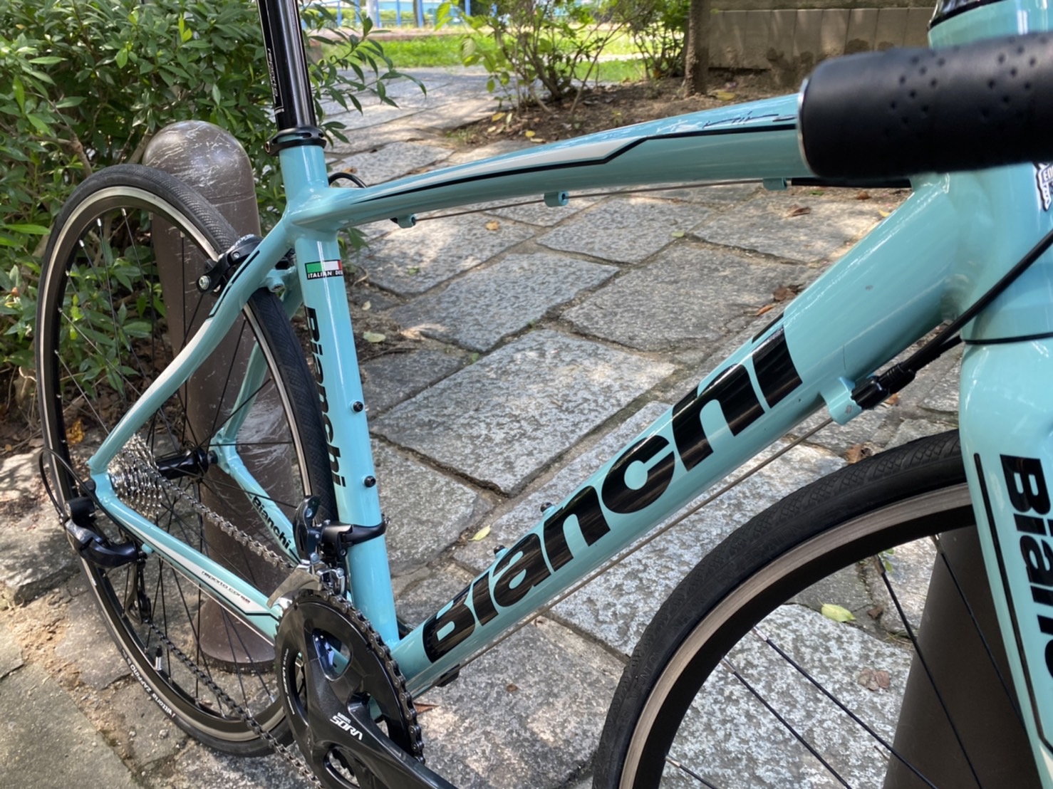 中古車/アルミロード】入門モデル!ビアンキのロードバイク【Bianchi Vianirone 7 PRO SORA】が入荷しました! -  京都の中古自転車・新車販売 サイクルショップ エイリン